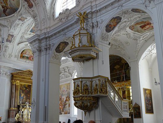 Kath. Pfarrkirche St. Quirinus Tegernsee